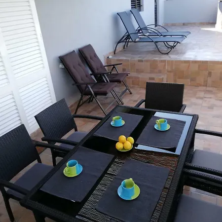 Zdenka Savar-maslina *