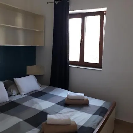 Zdenka Savar-maslina Apartment *