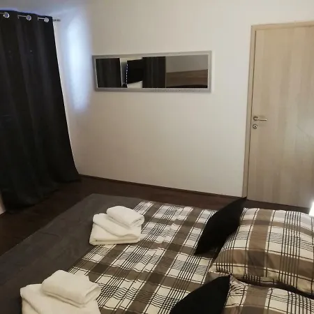 Zdenka Savar-maslina Apartman Savar