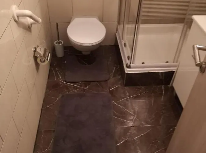 Zdenka Savar-maslina Lägenhet *